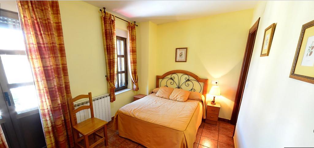 Hostal Bar Stop Otel Velilla del Rio Carrion Dış mekan fotoğraf