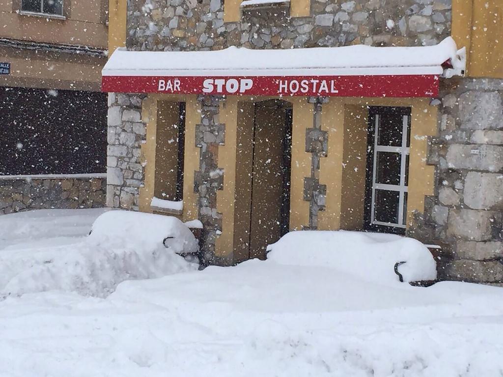 Hostal Bar Stop Otel Velilla del Rio Carrion Dış mekan fotoğraf